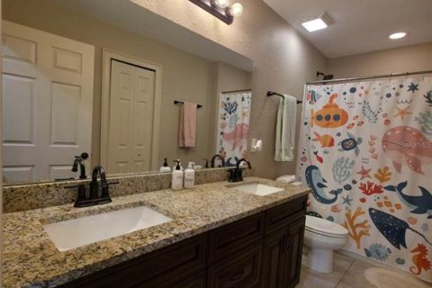 House in Summerfield, Florida 3 bedrooms, 179.67 sq.m. № 2299741 - photo 24