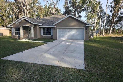 House in Summerfield, Florida 3 bedrooms, 179.67 sq.m. № 2299741 - photo 4