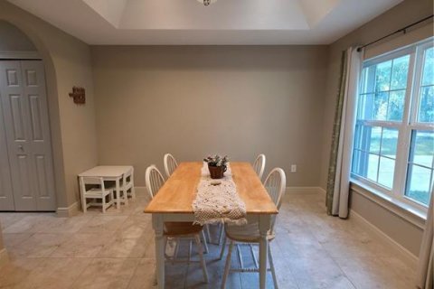 House in Summerfield, Florida 3 bedrooms, 179.67 sq.m. № 2299741 - photo 8