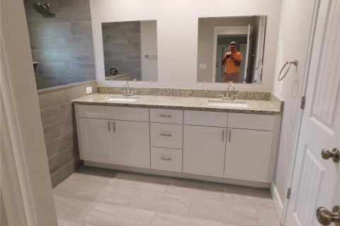 Casa en alquiler en Rotonda, Florida, 4 dormitorios, 187.29 m2 № 1834893 - foto 16