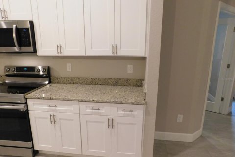 Casa en alquiler en Rotonda, Florida, 4 dormitorios, 187.29 m2 № 1834893 - foto 4