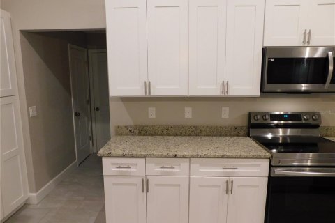 Casa en alquiler en Rotonda, Florida, 4 dormitorios, 187.29 m2 № 1834893 - foto 5
