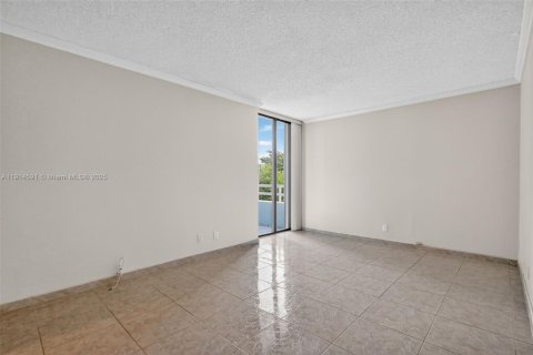 Condo in Aventura, Florida, 2 bedrooms  № 1970490 - photo 24