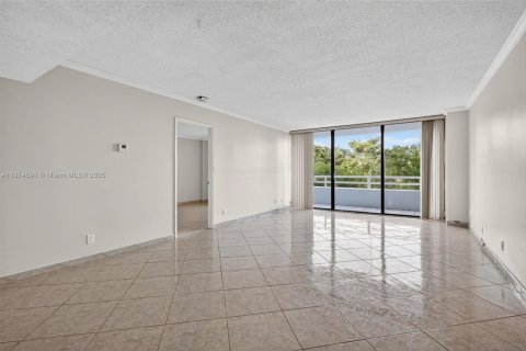 Condo in Aventura, Florida, 2 bedrooms  № 1970490 - photo 8
