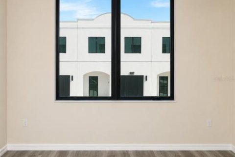 Touwnhouse à vendre à Tampa, Floride: 3 chambres, 161.37 m2 № 2138190 - photo 25