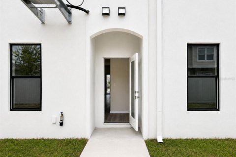 Touwnhouse à vendre à Tampa, Floride: 3 chambres, 161.37 m2 № 2138190 - photo 3