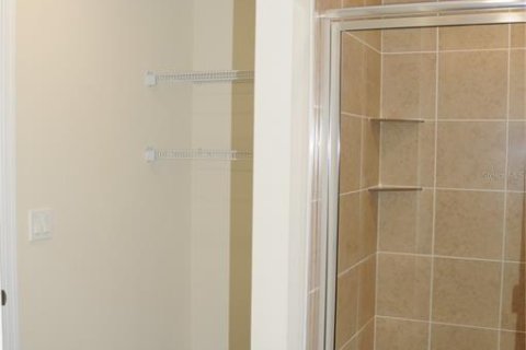 Touwnhouse à vendre à Tampa, Floride: 3 chambres, 161.37 m2 № 2138190 - photo 23