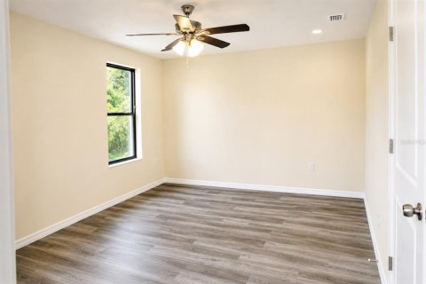 Touwnhouse à vendre à Tampa, Floride: 3 chambres, 161.37 m2 № 2138190 - photo 19