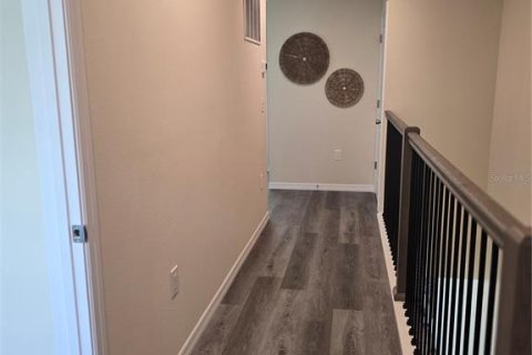 Touwnhouse à vendre à Tampa, Floride: 3 chambres, 161.37 m2 № 2138190 - photo 15