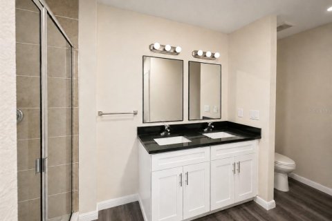 Touwnhouse à vendre à Tampa, Floride: 3 chambres, 161.37 m2 № 2138190 - photo 21