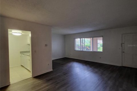 Condominio en alquiler en Largo, Florida, 2 dormitorios, 77.76 m2 № 1556624 - foto 10
