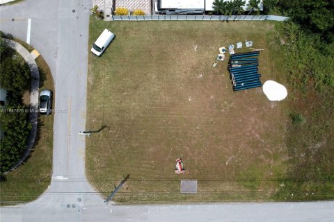 Land in Goulds, Florida № 1850388 - photo 3