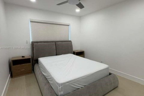 Condominio en venta en Hollywood, Florida, 2 dormitorios, 89.93 m2 № 2019988 - foto 10