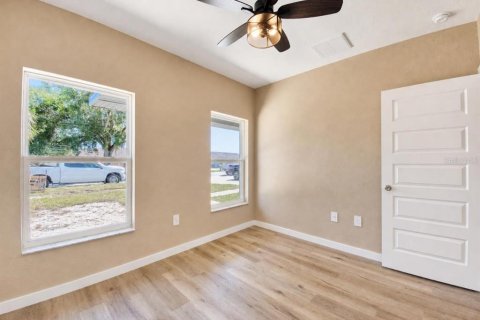 Villa ou maison à vendre à Lakeland, Floride: 3 chambres, 142.05 m2 № 2415254 - photo 23