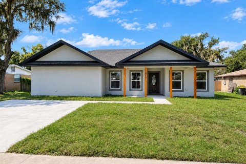 Villa ou maison à Lakeland, Floride 3 chambres, 142.05 m2 № 2415254