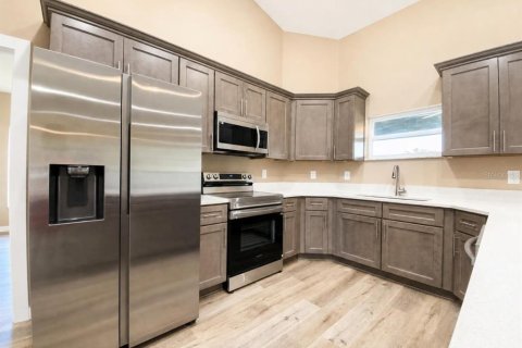 Villa ou maison à vendre à Lakeland, Floride: 3 chambres, 142.05 m2 № 2415254 - photo 8