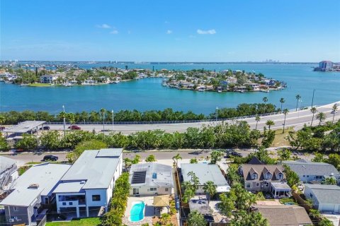 Villa ou maison à vendre à Saint Pete Beach, Floride: 3 chambres, 148.64 m2 № 1626350 - photo 3