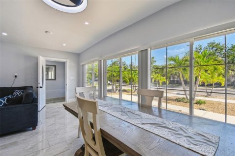 Villa ou maison à vendre à Saint Pete Beach, Floride: 3 chambres, 148.64 m2 № 1626350 - photo 8