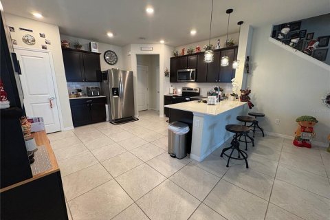 Adosado en venta en Kissimmee, Florida, 3 dormitorios, 163.51 m2 № 1734069 - foto 11