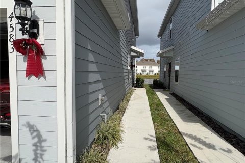 Adosado en venta en Kissimmee, Florida, 3 dormitorios, 163.51 m2 № 1734069 - foto 3