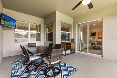 House in Winter Garden, Florida 4 bedrooms, 234.67 sq.m. № 1826630 - photo 27