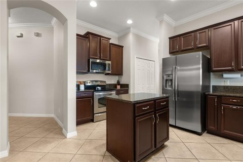 House in Winter Garden, Florida 4 bedrooms, 234.67 sq.m. № 1826630 - photo 12