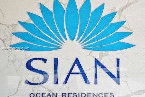 Condominio en alquiler en Hollywood, Florida, 2 dormitorios, 126.16 m2 № 2054226 - foto 18