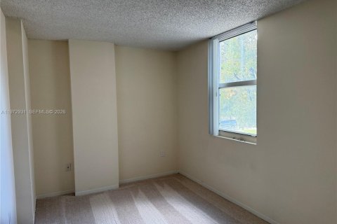 Снять в аренду квартиру в Майами, Флорида 2 спальни, 74.79м2, № 2033188 - фото 7