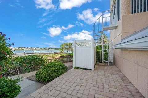 Condominio en venta en Sarasota, Florida, 2 dormitorios, 170.94 m2 № 1743712 - foto 27