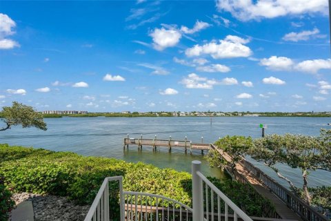 Condominio en venta en Sarasota, Florida, 2 dormitorios, 170.94 m2 № 1743712 - foto 2