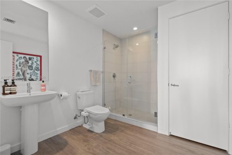 Condominio en venta en Miami, Florida, 3 dormitorios, 173.54 m2 № 2032018 - foto 26