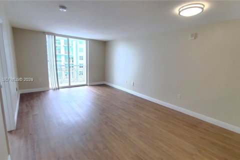Copropriété à louer à Miami, Floride: 1 chambre, 72.56 m2 № 2001295 - photo 9
