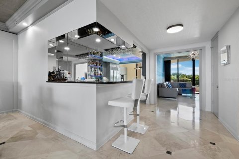Copropriété à vendre à Longboat Key, Floride: 2 chambres, 244.7 m2 № 1651693 - photo 14