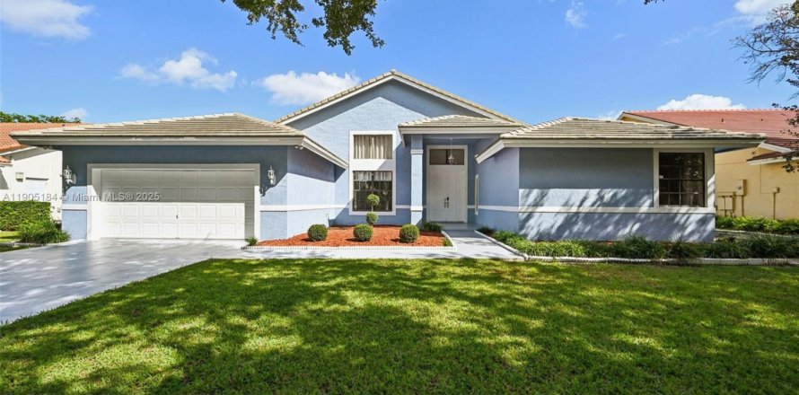 Casa en Parkland, Florida 4 dormitorios, 259.1 m2 № 1955999