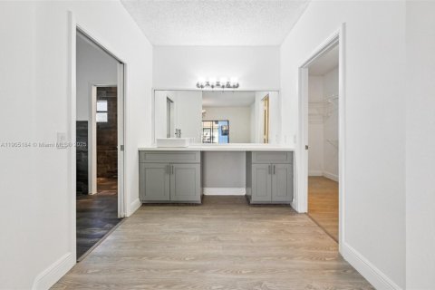 Casa en venta en Parkland, Florida, 4 dormitorios, 259.1 m2 № 1955999 - foto 29