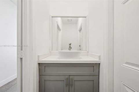 Casa en venta en Parkland, Florida, 4 dormitorios, 259.1 m2 № 1955999 - foto 17