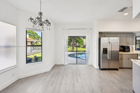 Casa en venta en Parkland, Florida, 4 dormitorios, 259.1 m2 № 1955999 - foto 11