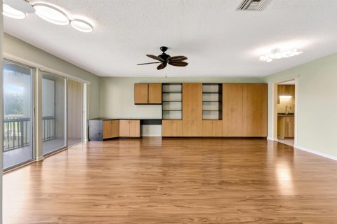 Condo in Tequesta, Florida, 1 bedroom  № 2251473 - photo 10