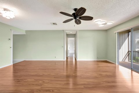 Condo in Tequesta, Florida, 1 bedroom  № 2251473 - photo 13