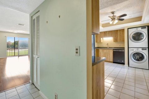 Condo in Tequesta, Florida, 1 bedroom  № 2251473 - photo 16