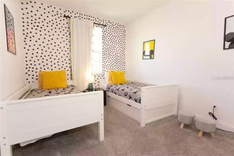 Casa en venta en Davenport, Florida, 5 dormitorios, 194.54 m2 № 2284025 - foto 6