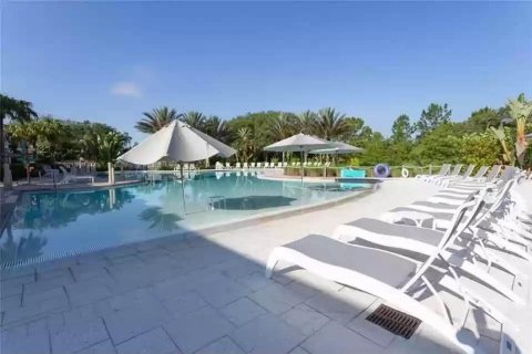 Casa en venta en Davenport, Florida, 5 dormitorios, 194.54 m2 № 2284025 - foto 12