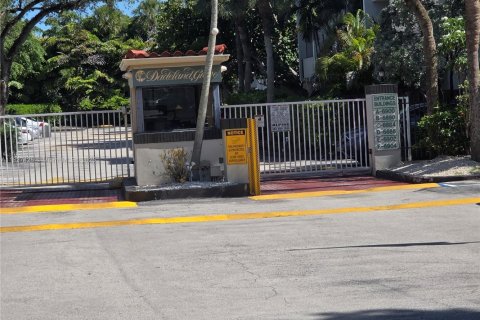 Copropriété à vendre à Pinecrest, Floride: 1 chambre, 83.98 m2 № 1977283 - photo 14