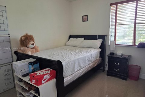 Copropriété à vendre à Pinecrest, Floride: 1 chambre, 83.98 m2 № 1977283 - photo 12