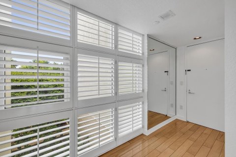 Copropriété à vendre à Miami, Floride: 2 chambres, 142.14 m2 № 1962586 - photo 10