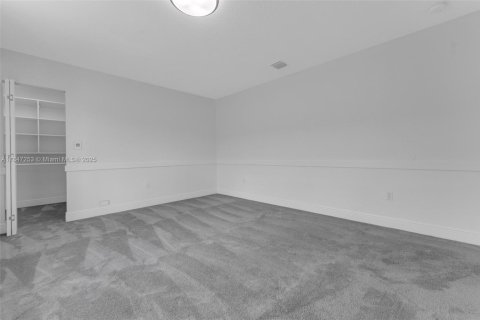 Casa en venta en Miramar, Florida, 6 dormitorios, 369.38 m2 № 1849085 - foto 28