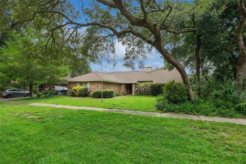 House in Orange City, Florida 3 bedrooms, 178.28 sq.m. № 2217092 - photo 22