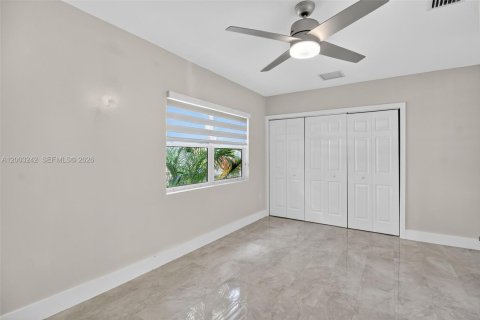 Villa ou maison à louer à South Miami, Floride: 3 chambres, 241.92 m2 № 2066530 - photo 28