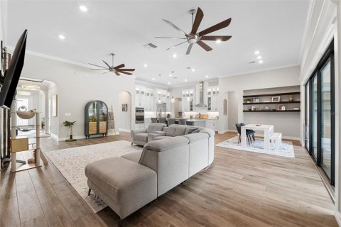 Villa ou maison à vendre à Odessa, Floride: 4 chambres, 324.04 m2 № 2238254 - photo 20