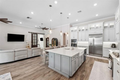 Villa ou maison à vendre à Odessa, Floride: 4 chambres, 324.04 m2 № 2238254 - photo 9